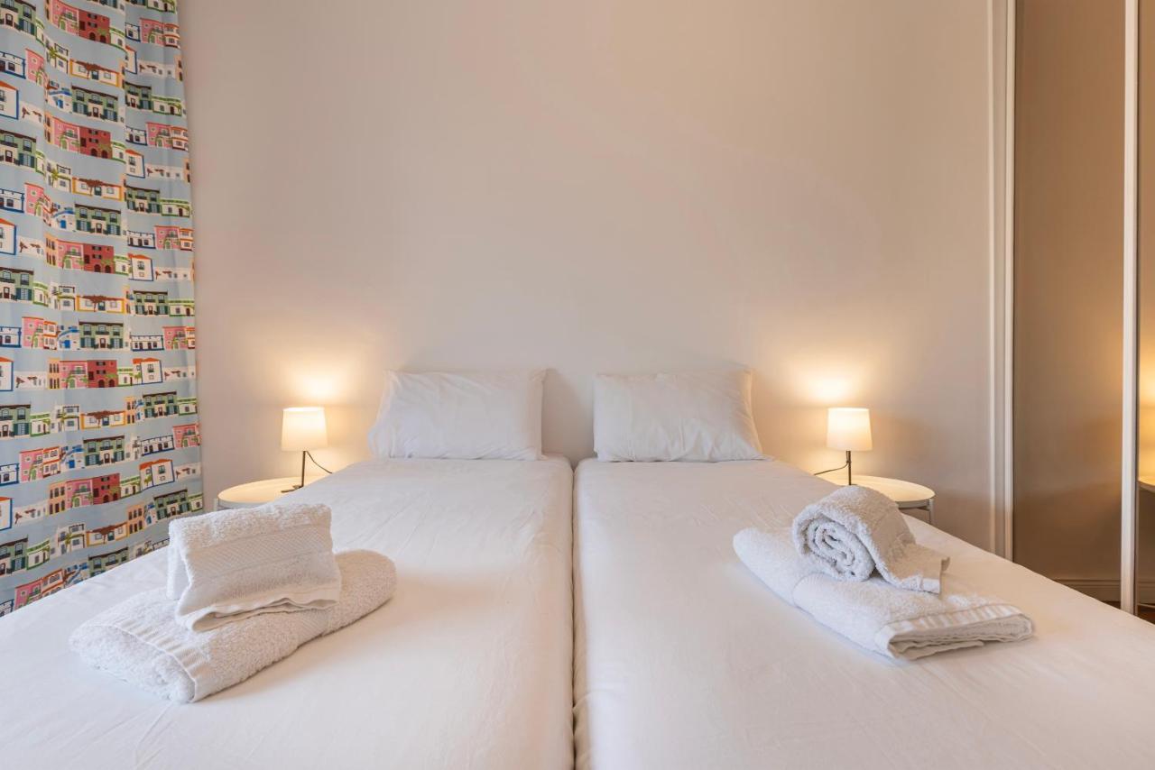 Sunny 2 Bdr Apartment By Lovelystay Шарнека Экстерьер фото